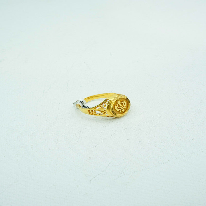 Khanda embossed signet ring-