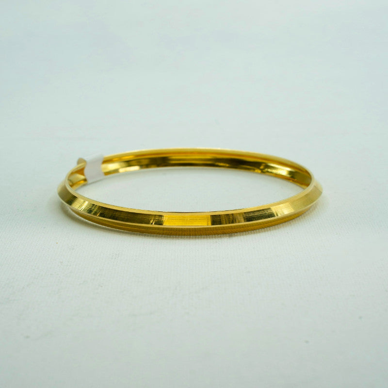 Diamond-cut gold kada
