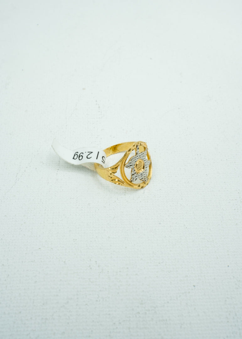Diamond crusted star signia gold ring