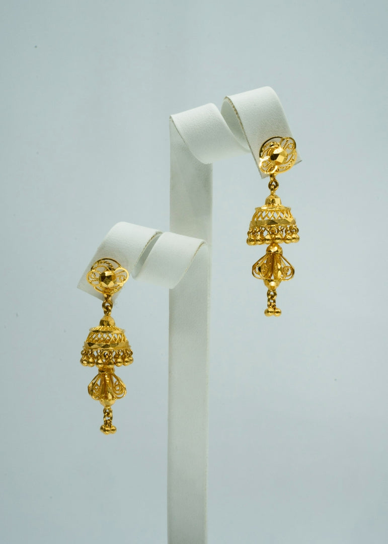 Floral-styled bright gold two-tiered jhumka earings