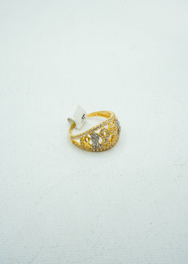 Oval spehered diamond crusted designer gold ring