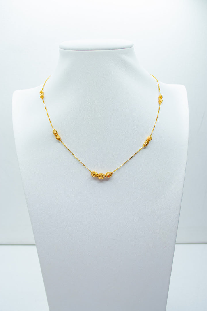 Beaded necklace set-