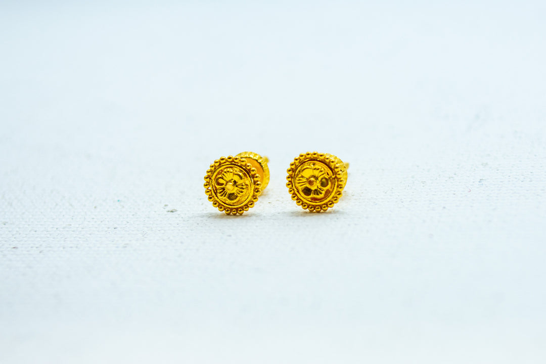 Traditional bright gold earrings