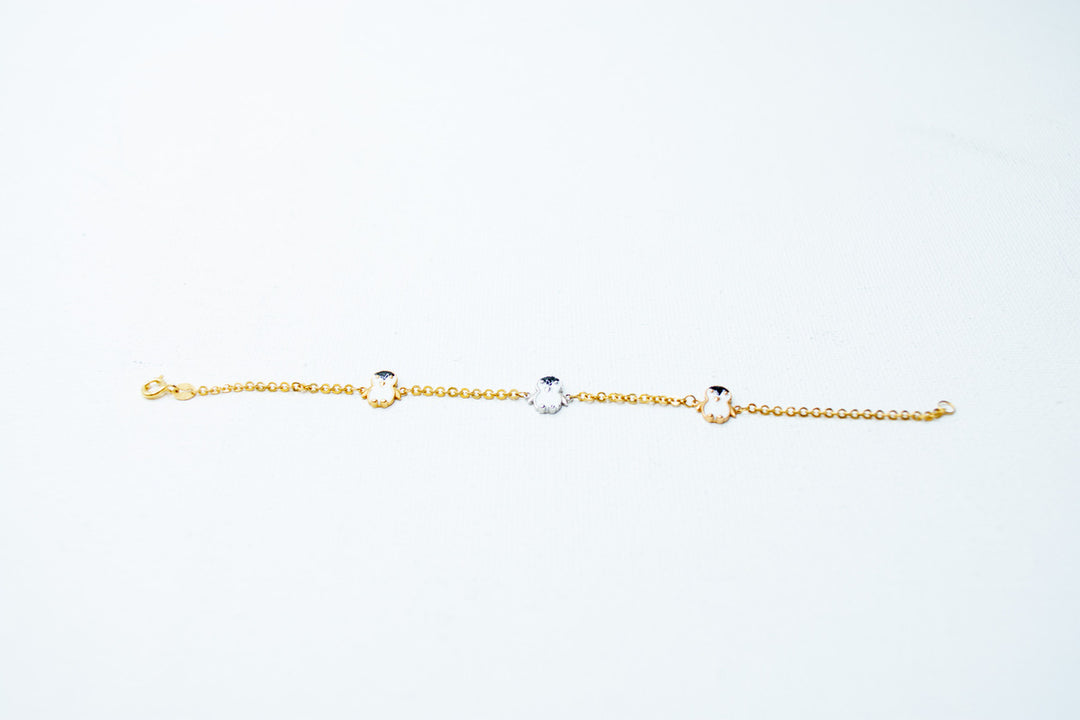 Charming minimal gold bracelet