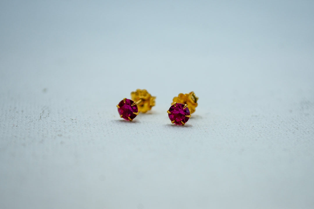 Pink topaz studs earrings