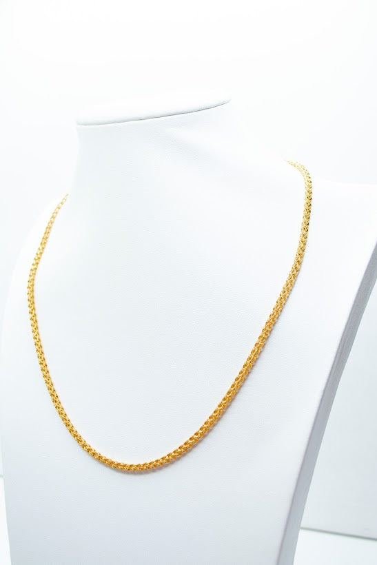 Faceted flat curb gold chain
