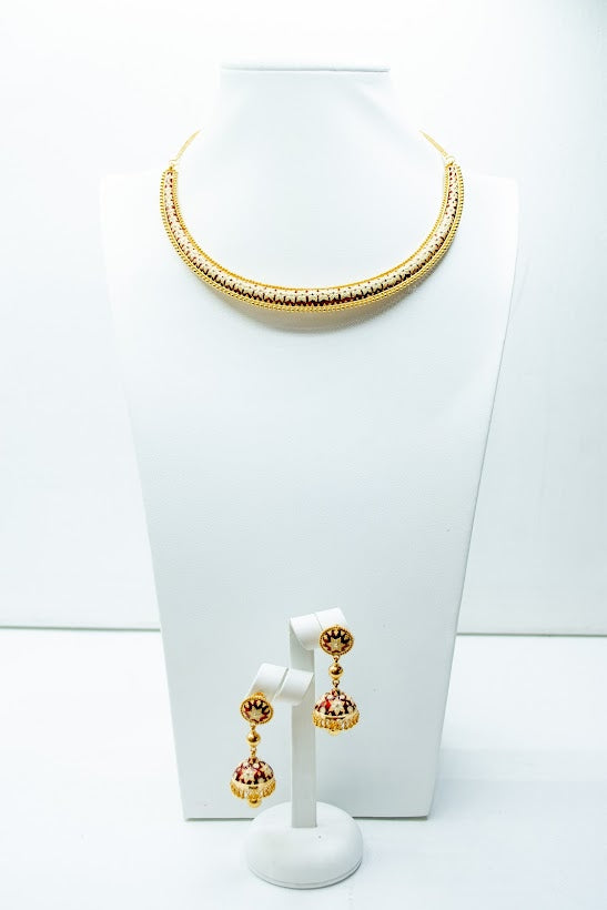 Two-toned gold choker set