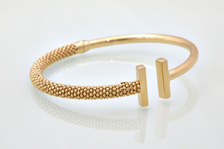 Why 22kt Gold Bracelets Are the Ultimate Luxury Investment