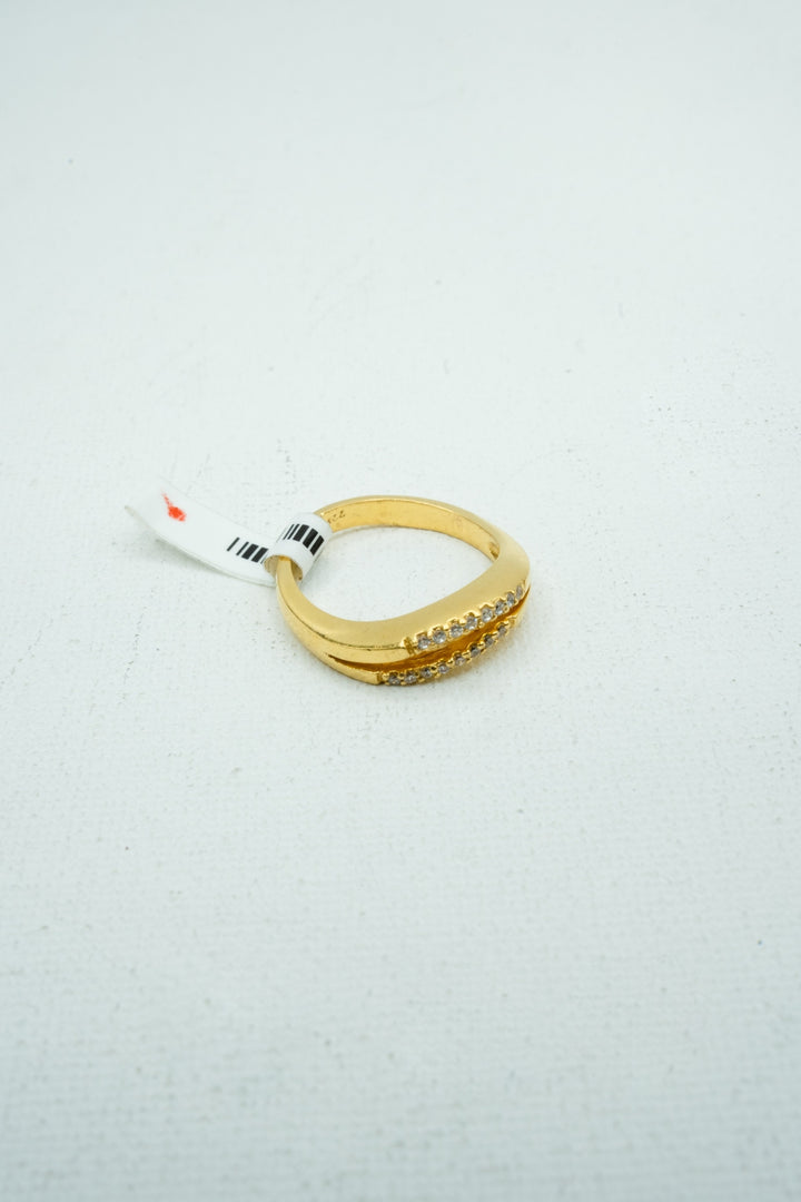 Dainty Diamond studded gold ring