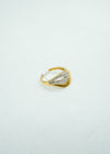 Diamond cluster leaf-shaped gold ring