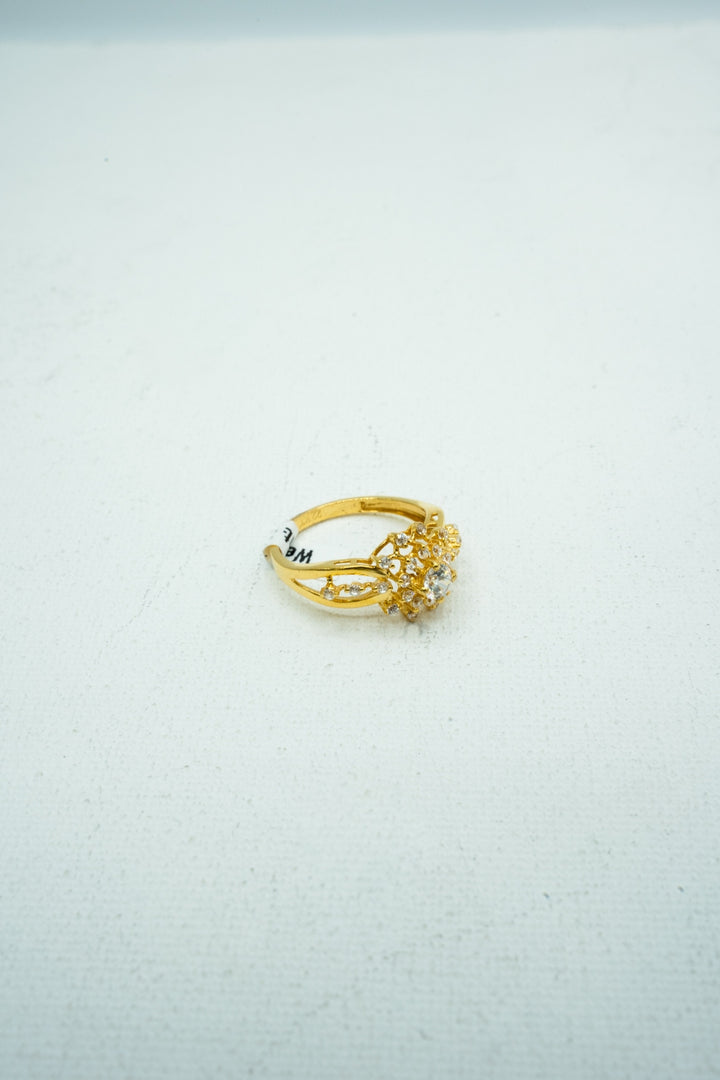 Floral diamond-dusted gold ring