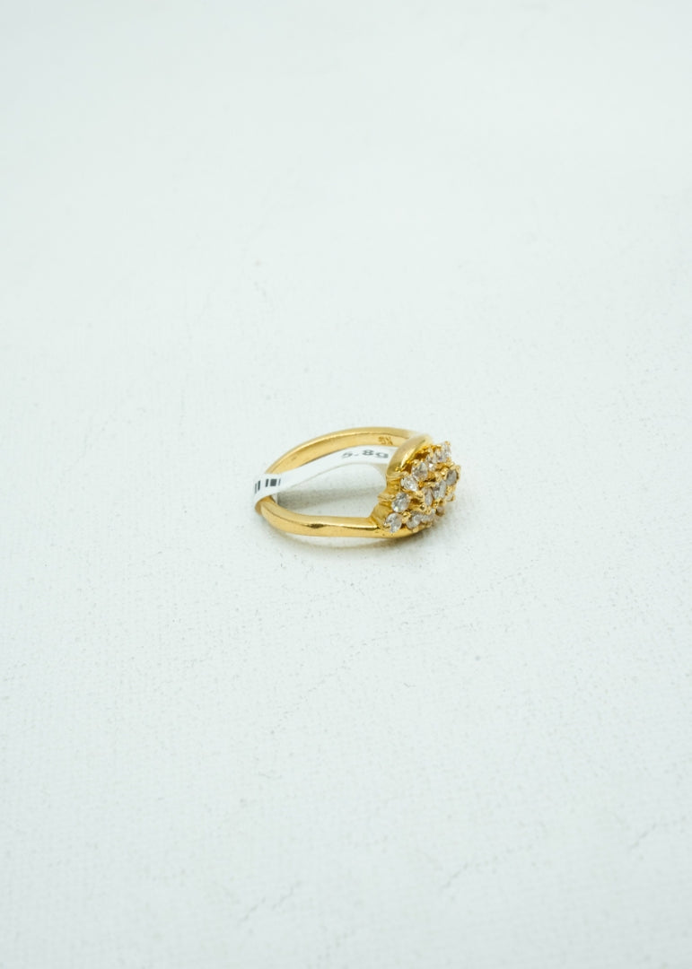Gold ring with diamond crutsed designer ring