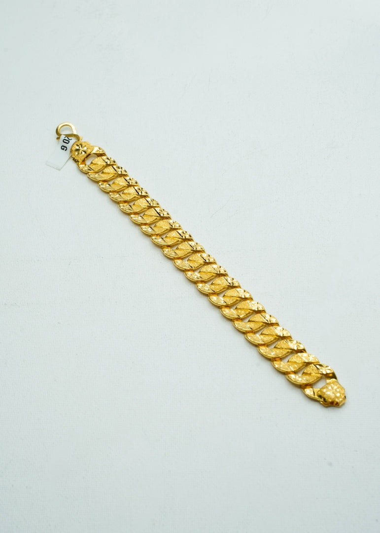 Imposing and detailed yellow-gold chunky wheat bracelet