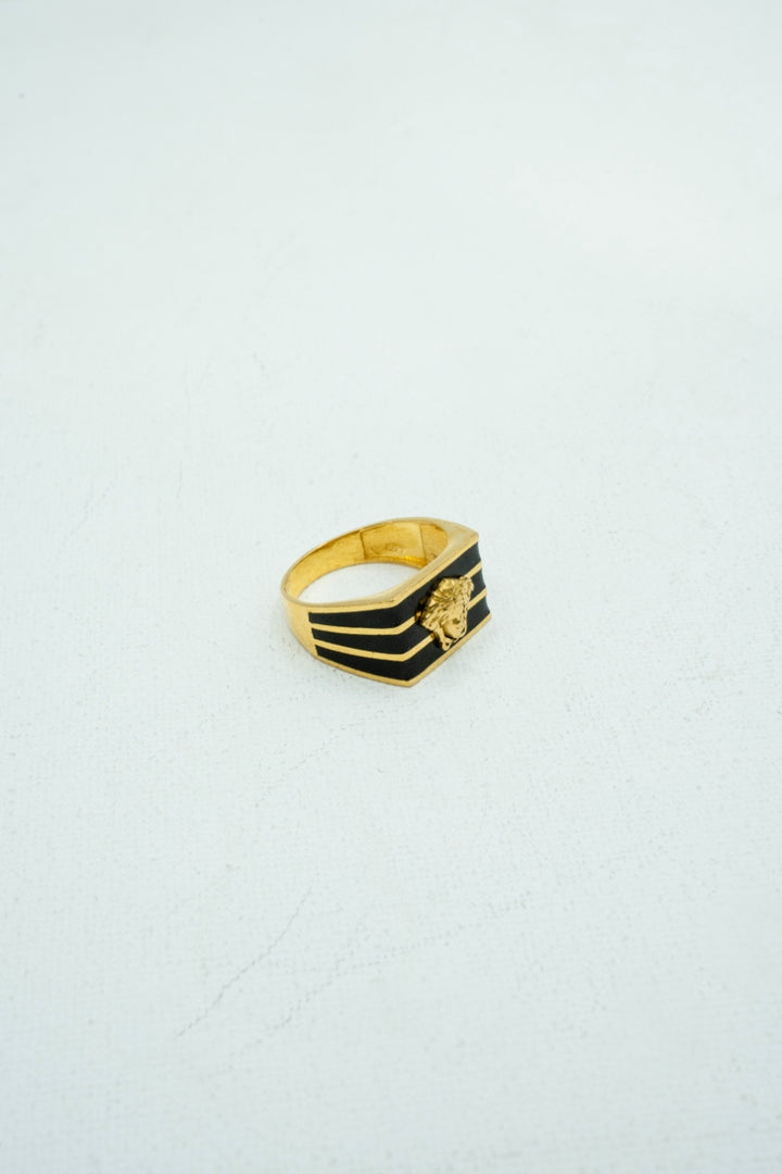 Roman-seal-inspired black and gold ring