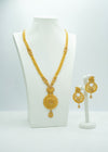 Stunning bridal designer Rani-Haar with matching big earrings in yellow gold