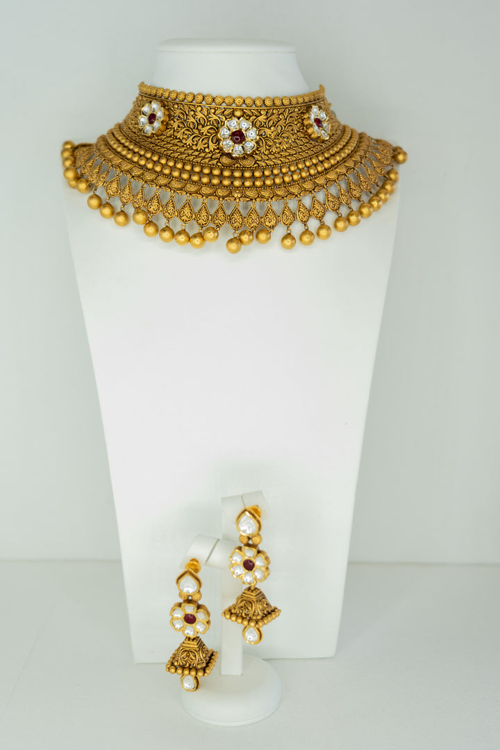 Heavy antique bridal choker necklace set