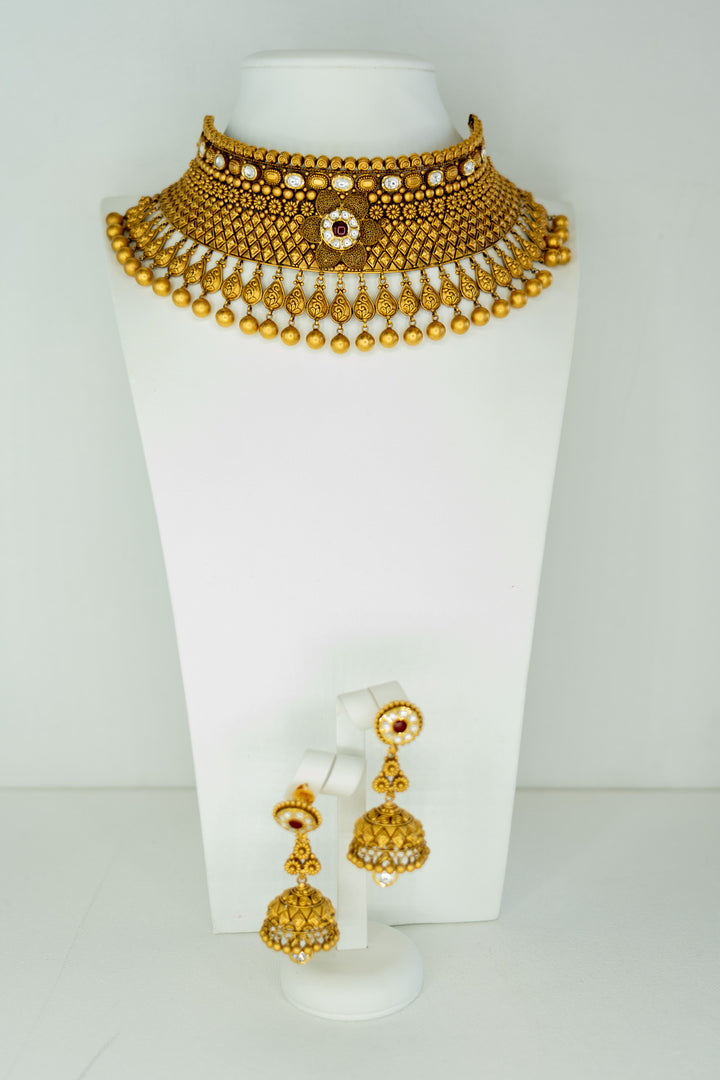 Heavy vintage bridal choker necklace set