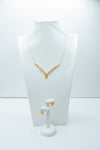 Filigree gold necklace set