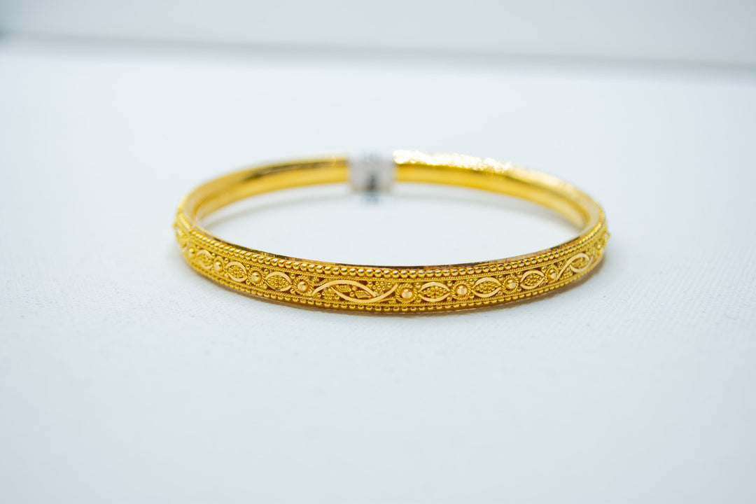 Gold heritage kada bracelet